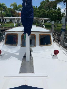 1990 40 foot Island Trader Motor Sailer Motoryacht for sale in Rubonia, FL - image 2 